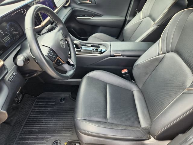 Used 2024 Toyota Crown Platinum image 13