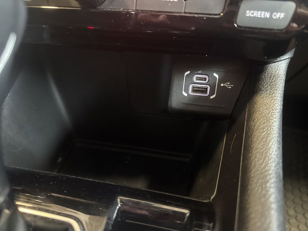 Used 2023 Jeep Compass Latitude w/ Convenience Group image 21