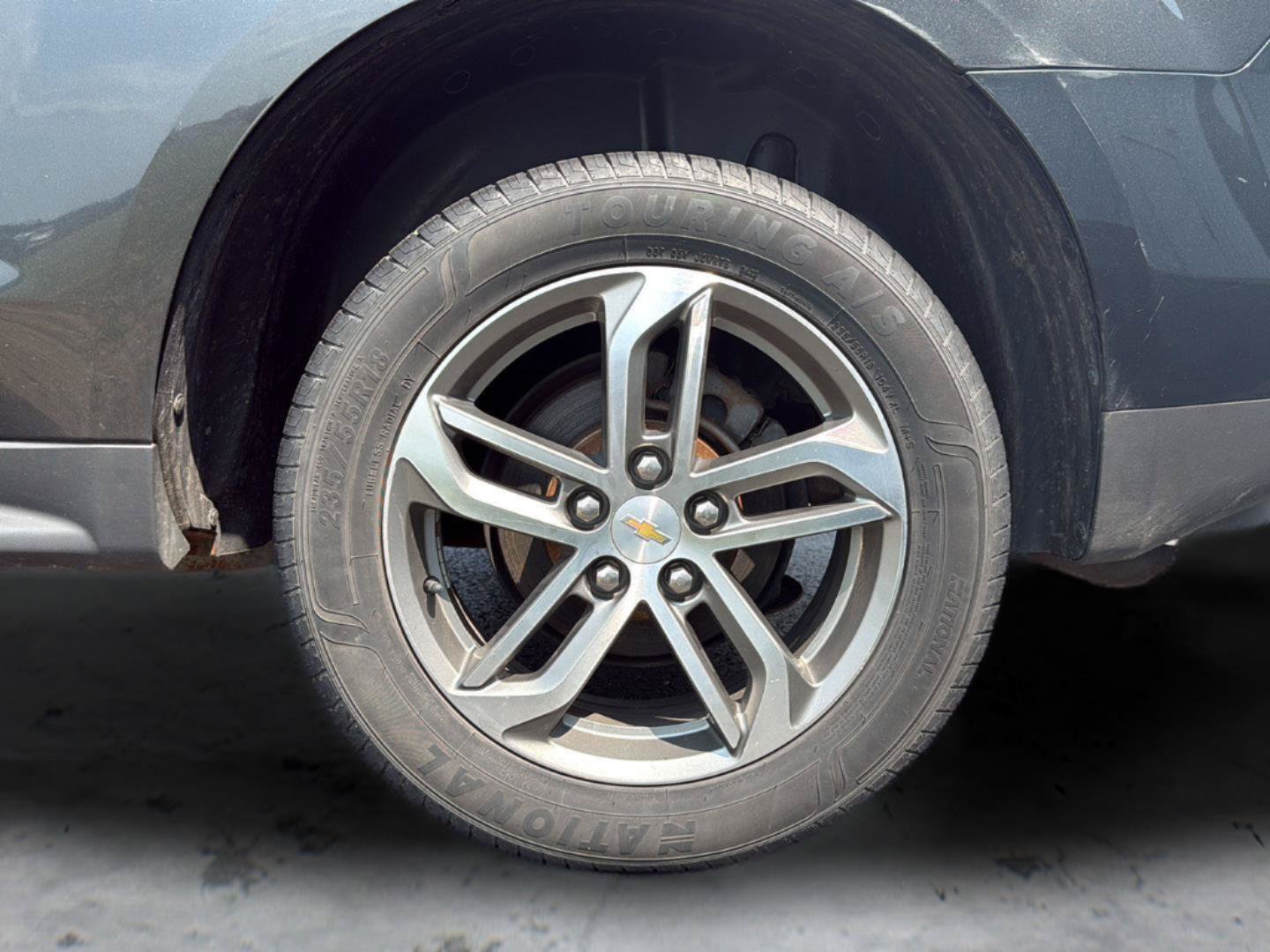 Used 2017 Chevrolet Equinox Premier AWD/4WD image 9