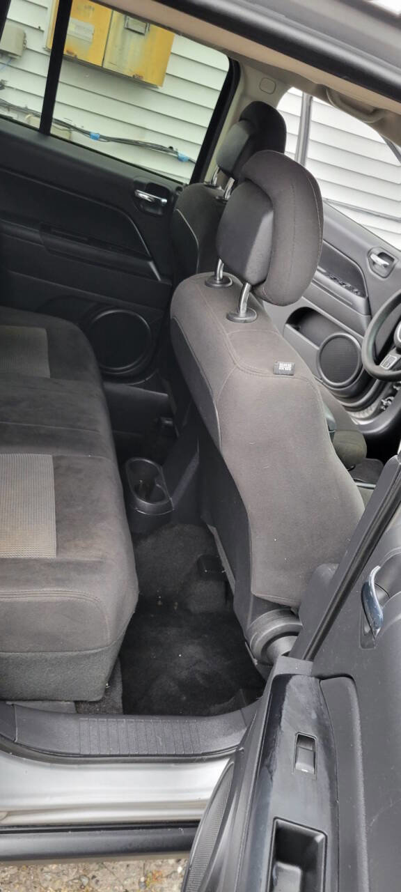 Used 2016 Jeep Compass Sport w/ Power Value Group image 5