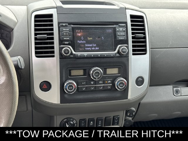 Used 2017 Nissan Frontier SV w/ SV Value Truck Package AWD/4WD image 12