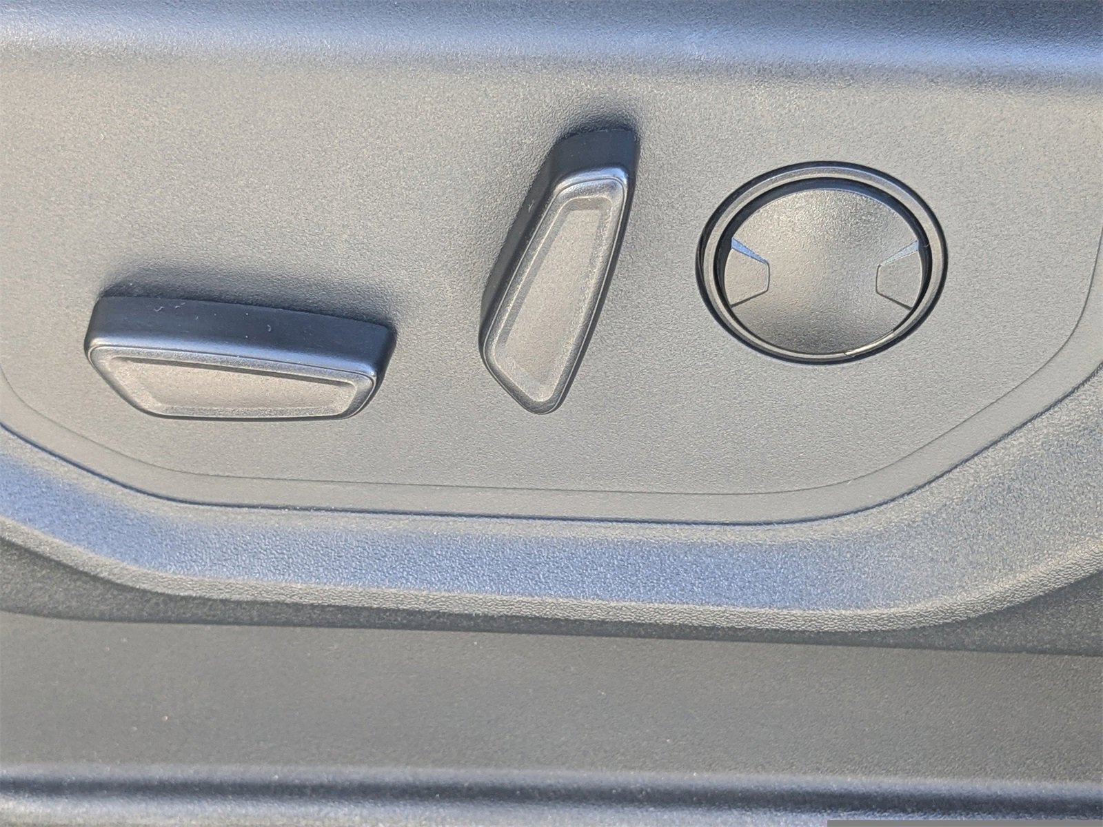 Used 2022 Ford F250 Lariat w/ Lariat Ultimate Package image 21