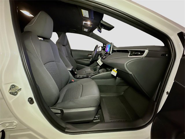 New 2025 Toyota Corolla SE image 32