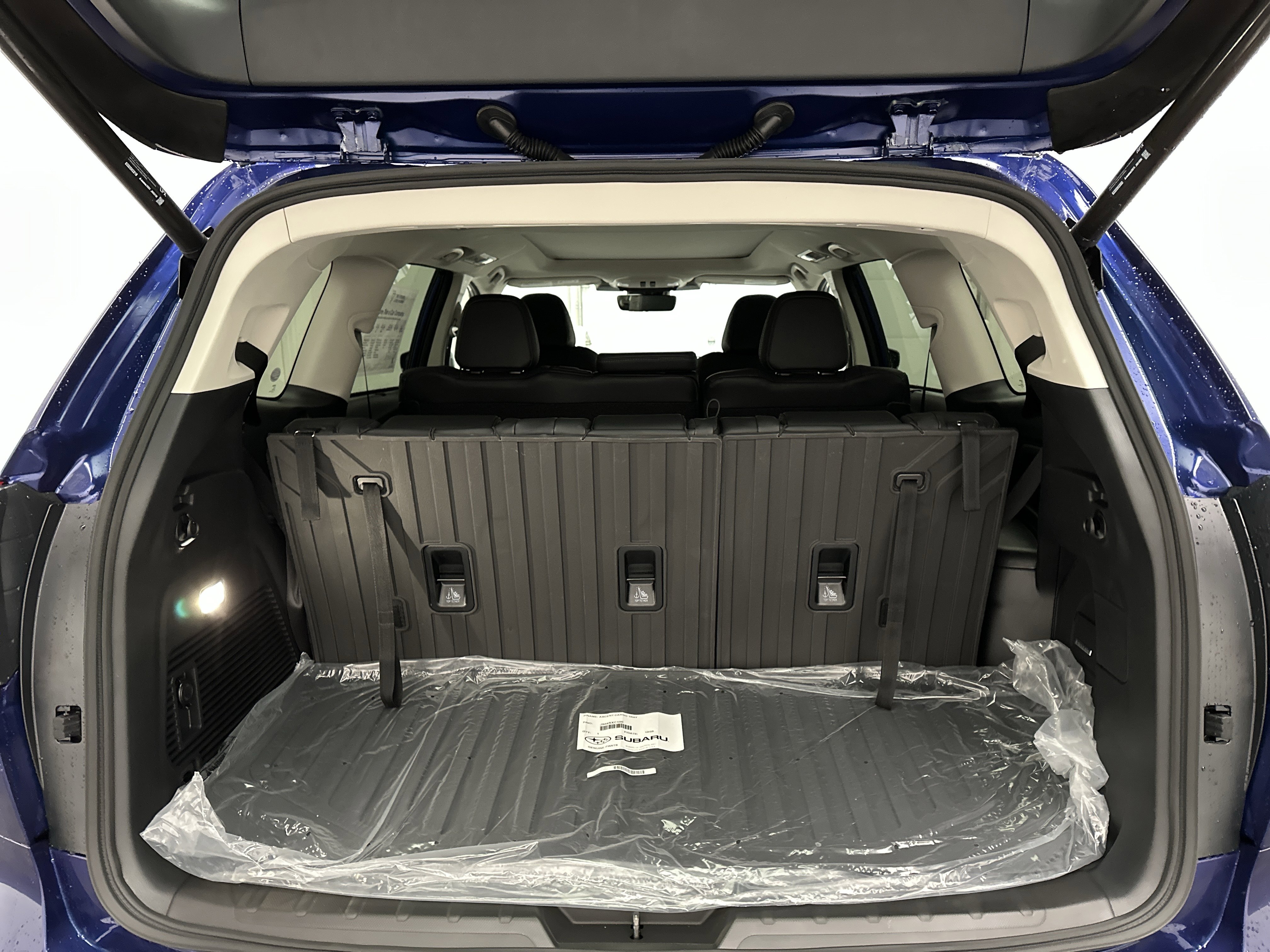 New 2026 Subaru Ascent Limited AWD/4WD image 13