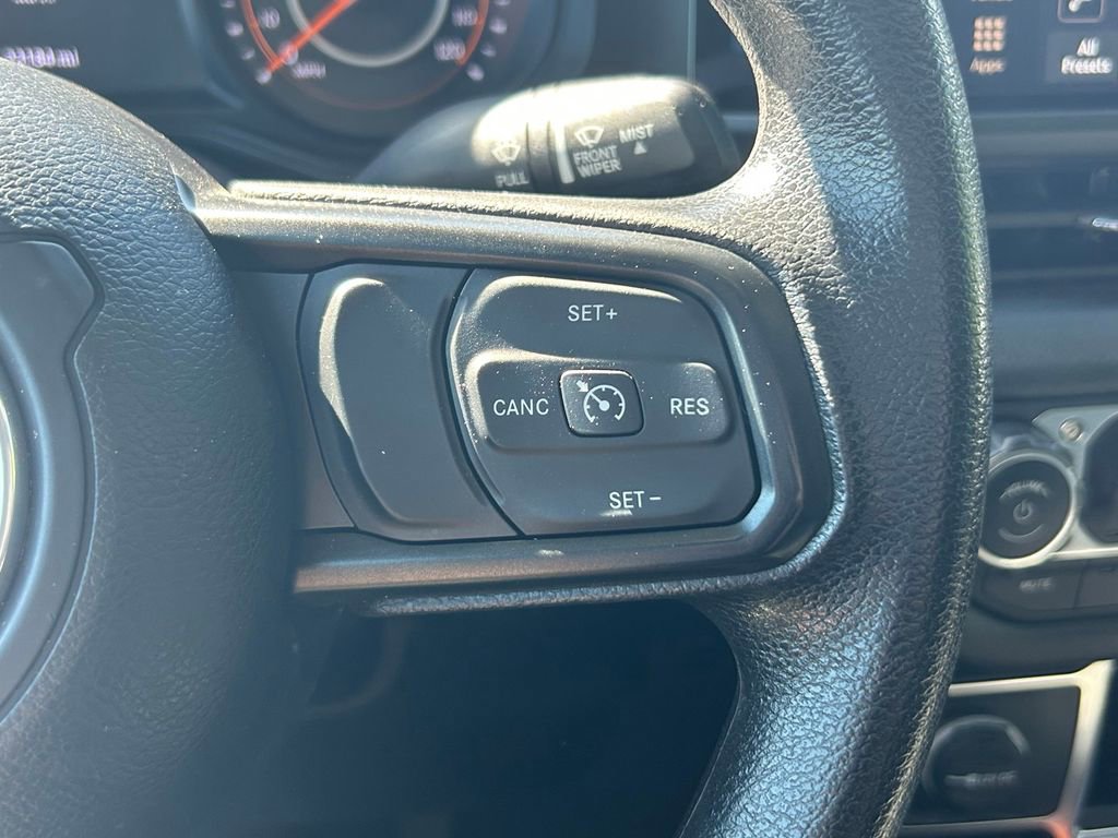 Used 2024 Jeep Gladiator Sport AWD/4WD image 17