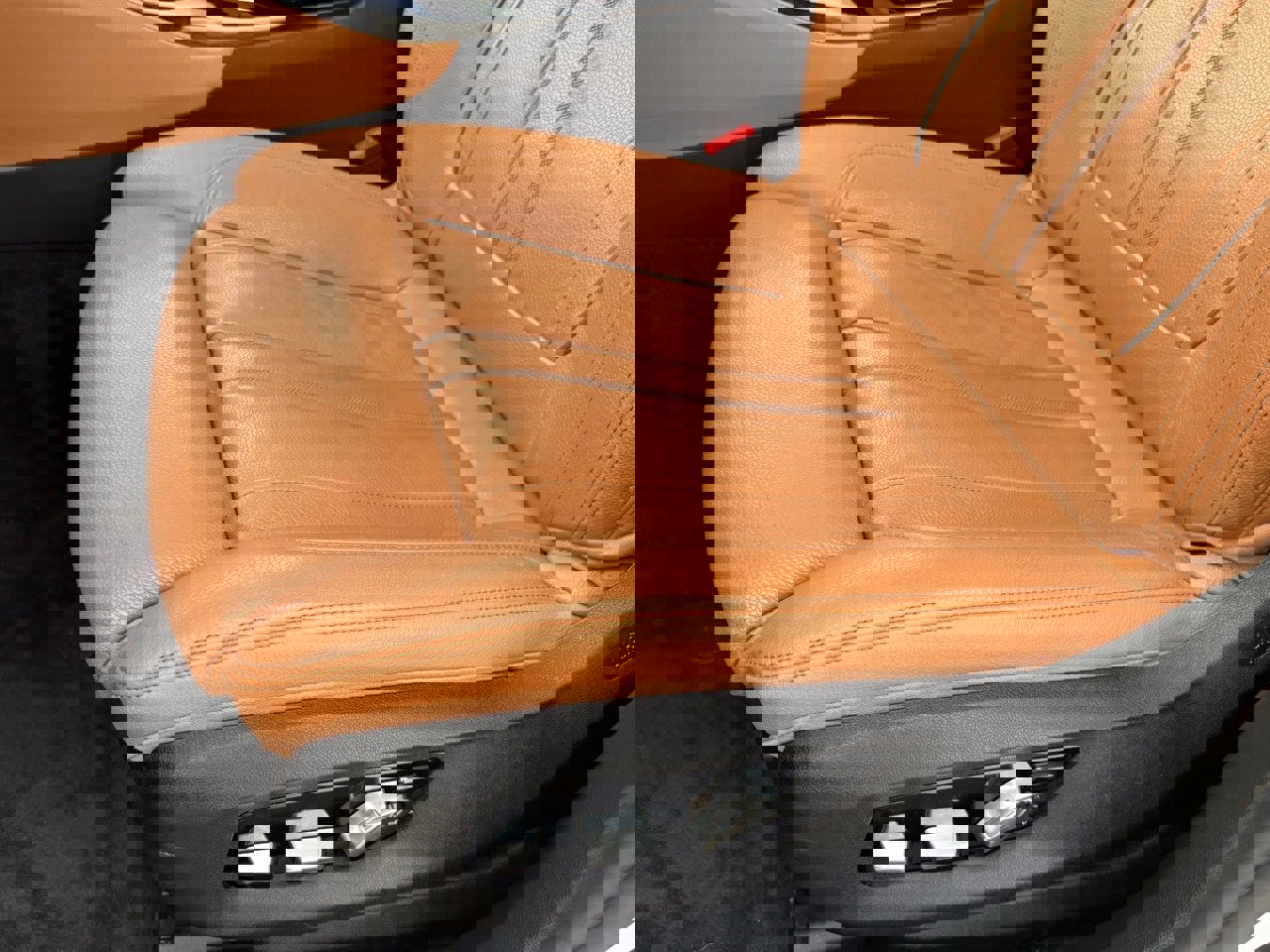 Used 2018 BMW 640i Gran Turismo xDrive w/ Executive Package image 35