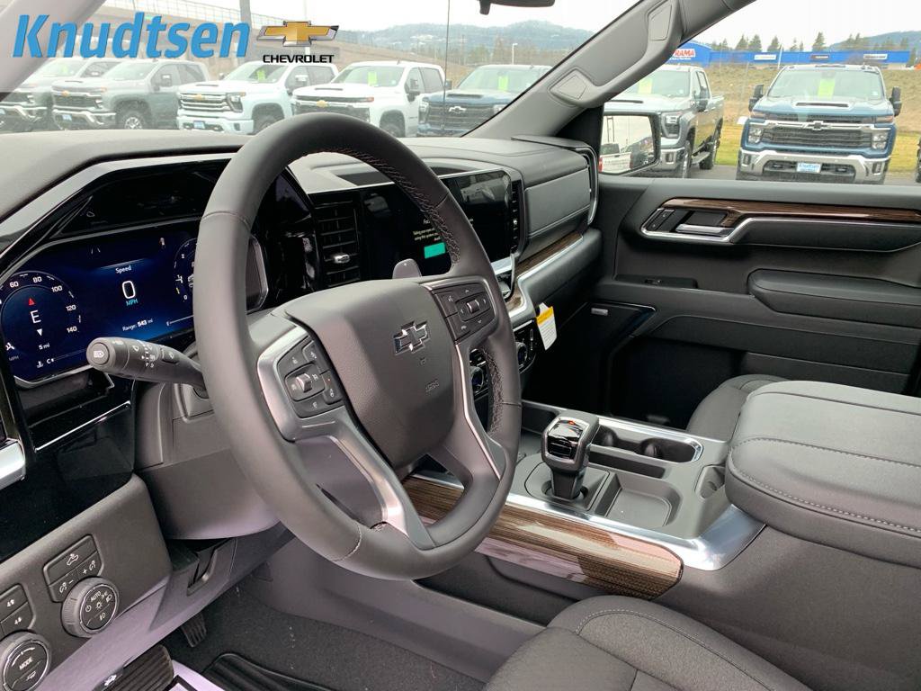 Used 2026 Chevrolet Silverado 1500 RST w/ RST All Star Premium Package AWD/4WD image 20