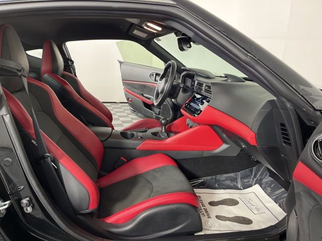 Used 2024 Nissan Z Performance w/ Floor Mat Package image 40