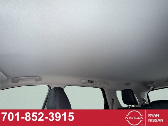 New 2026 Nissan Pathfinder SL image 40