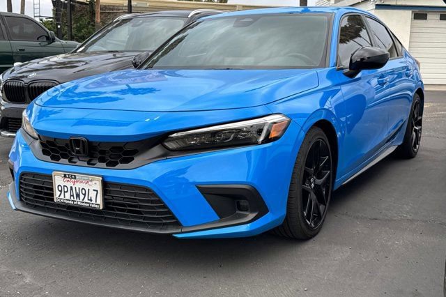 Used 2024 Honda Civic Sport image 2