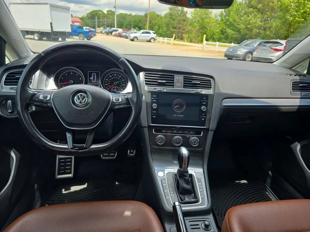 Used 2019 Volkswagen Golf Alltrack SEL AWD/4WD image 14