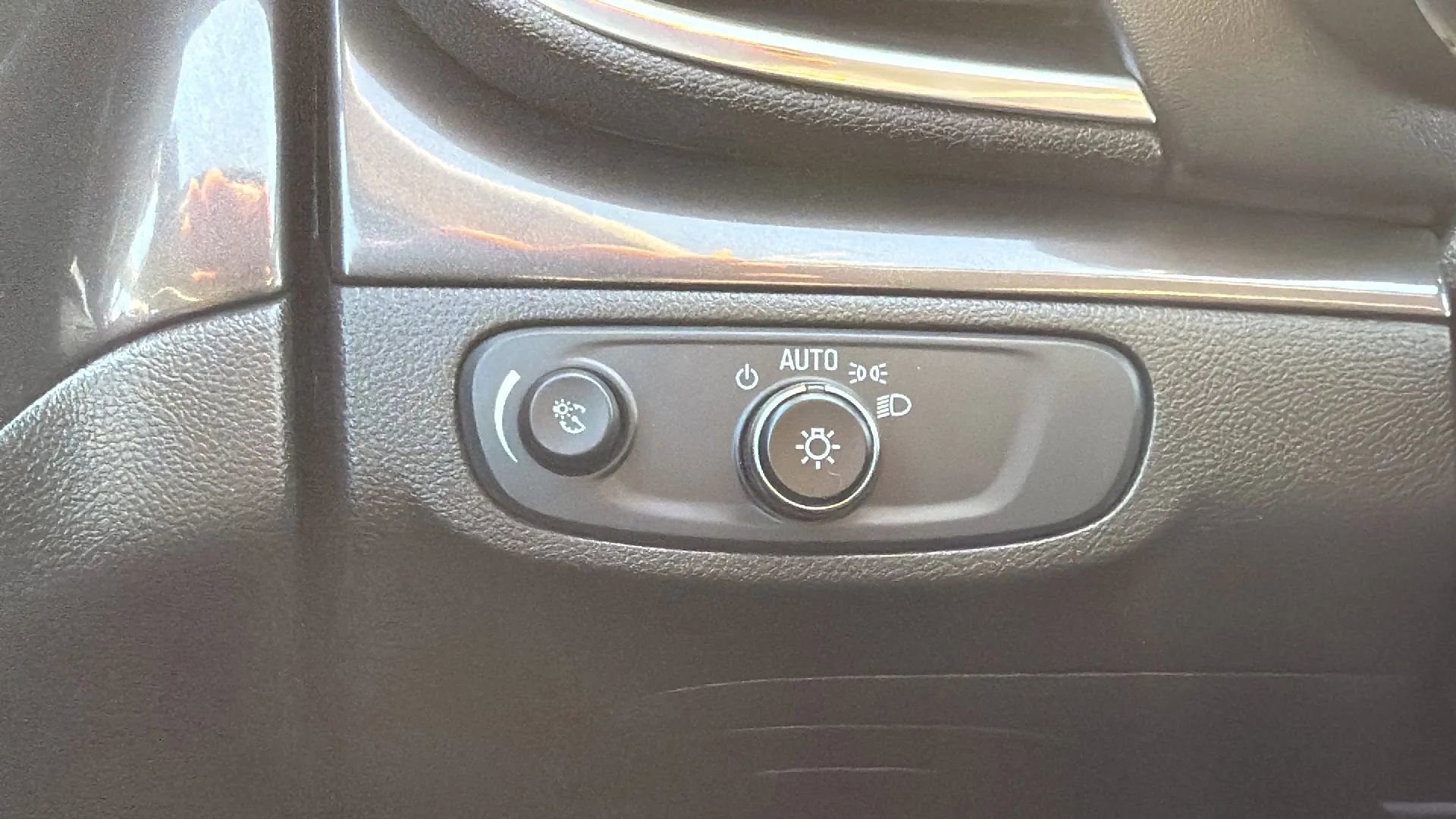 Used 2019 Buick Encore Preferred image 15