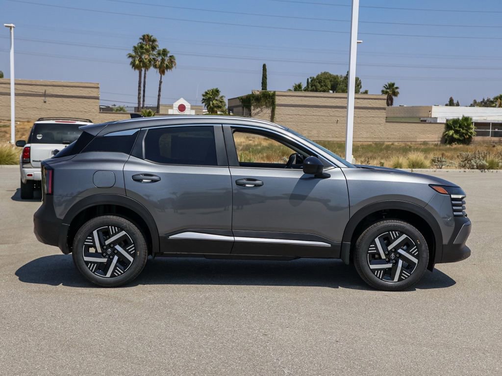 New 2026 Nissan Kicks SV FWD image 3