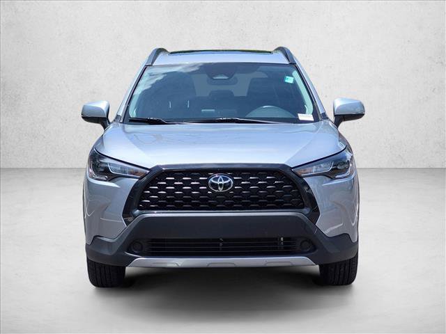 Used 2024 Toyota Corolla Cross LE w/ Moonroof Package FWD image 2