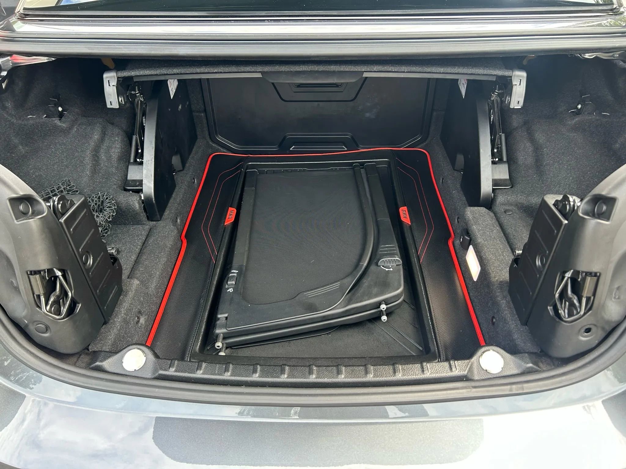 Used 2015 BMW M4 Convertible image 45