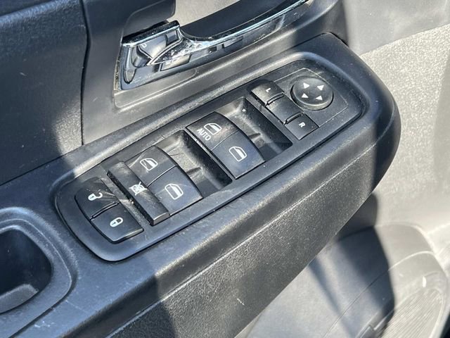 Used 2012 Jeep Liberty Sport w/ Popular Equipment Group AWD/4WD image 18