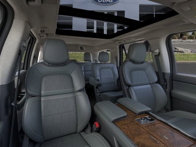 Used 2023 Lincoln Navigator Black Label image 10