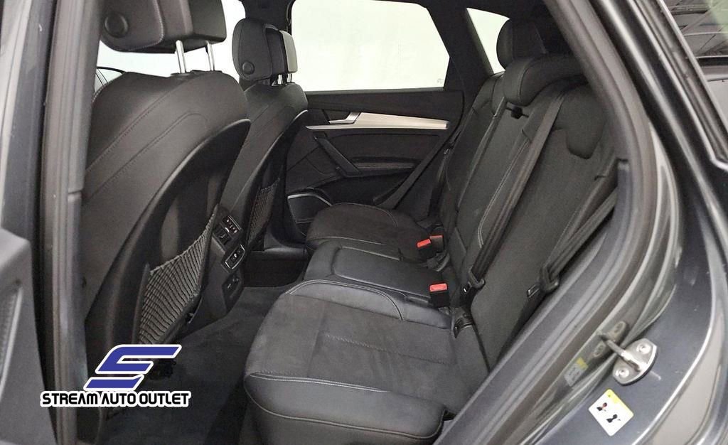 Used 2021 Audi SQ5 Premium Plus w/ Premium Plus Package image 16