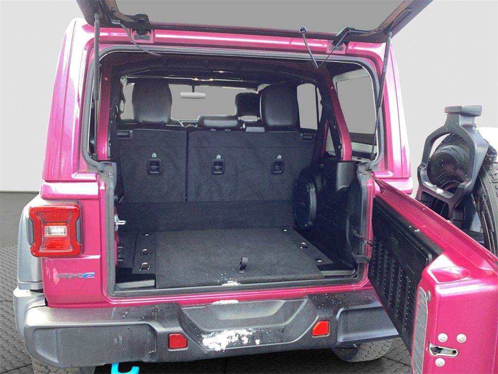 Used 2022 Jeep Wrangler Unlimited Rubicon 4xe w/ Cold Weather Group image 36