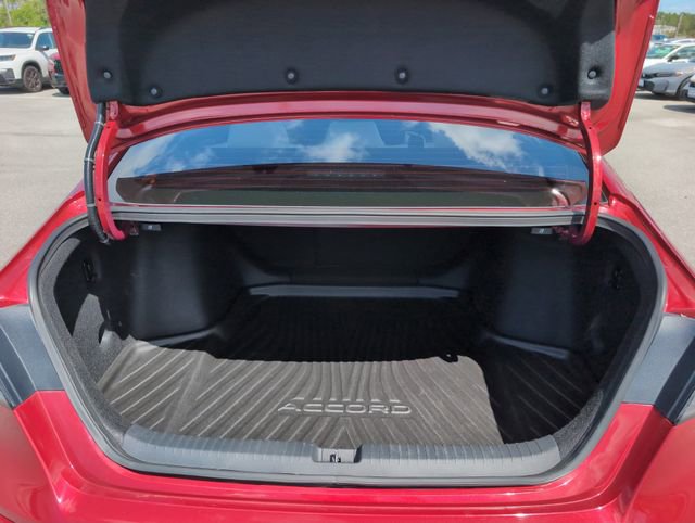 Used 2023 Honda Accord EX image 5