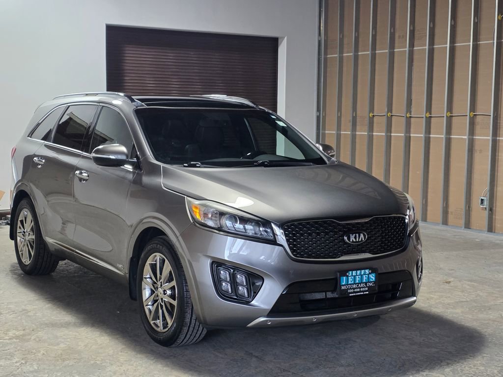 Used 2016 Kia Sorento SX image 3