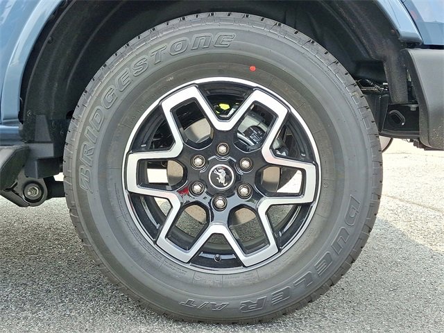 New 2025 Ford Bronco Outer Banks image 5