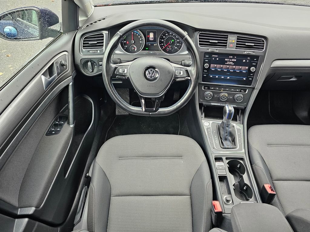 Used 2019 Volkswagen e-Golf SE w/ Driver Assistance Package image 13