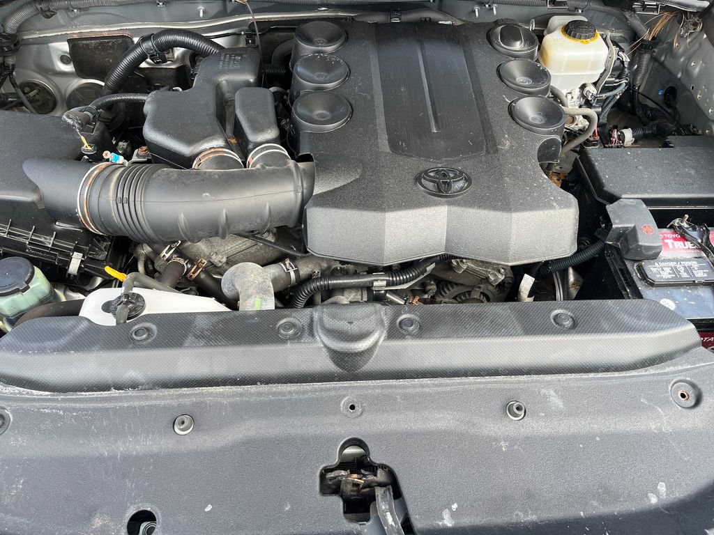 Used 2016 Toyota 4Runner SR5 image 21