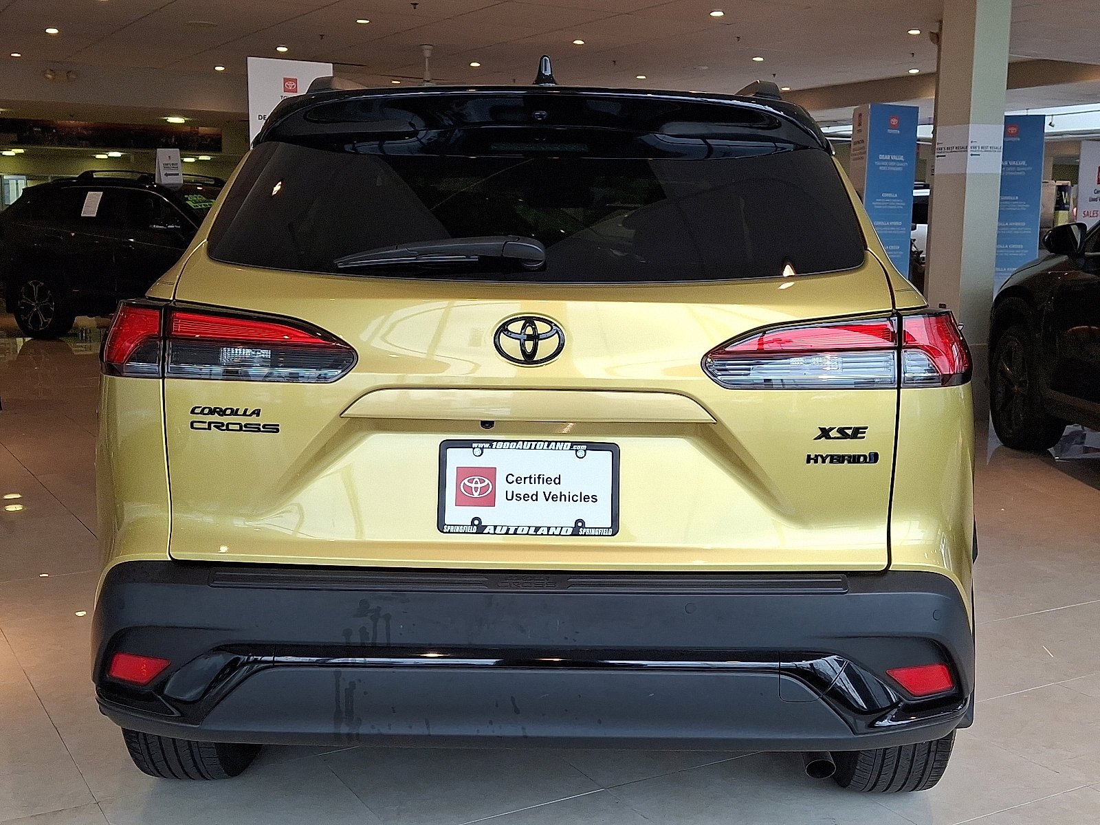 Certified 2023 Toyota Corolla Cross XSE image 6