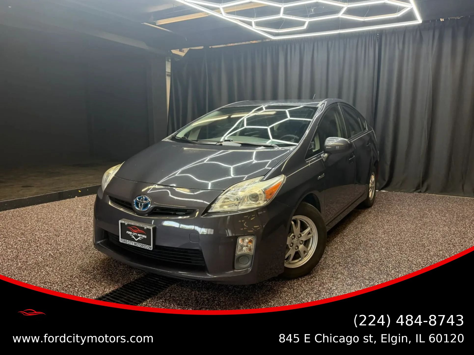 Used 2011 Toyota Prius Two FWD image 1
