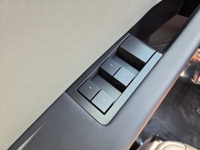 Used 2024 Tesla Cybertruck Cyberbeast image 22