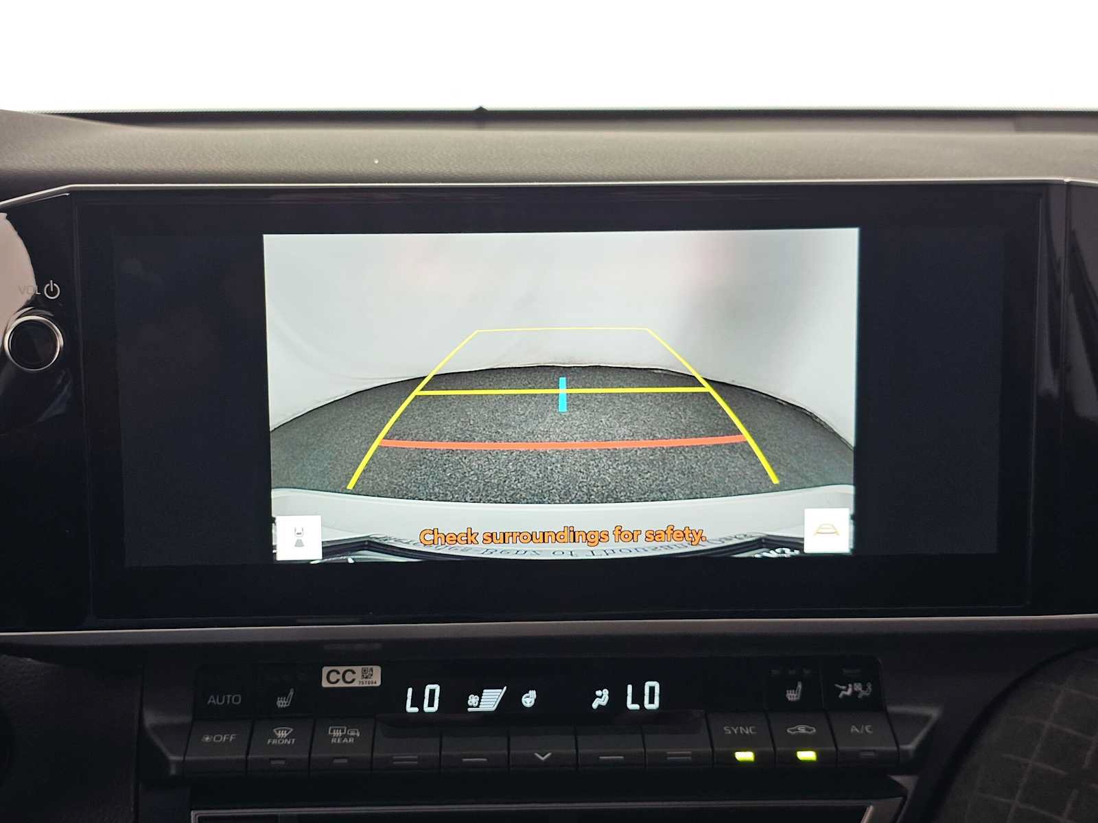 Used 2026 Toyota Camry XLE FWD image 27