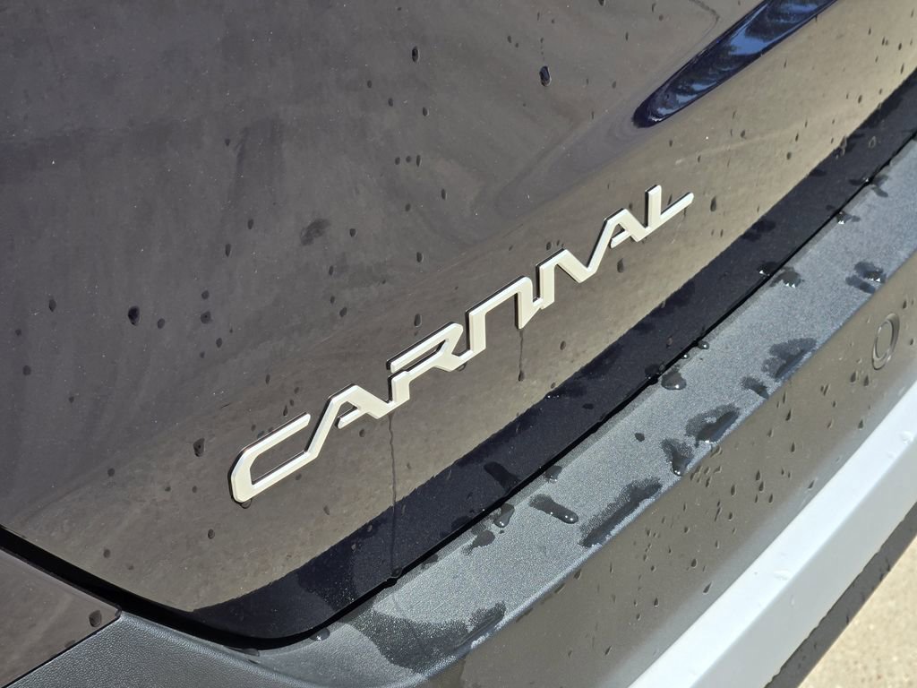 New 2026 Kia Carnival EX FWD image 8