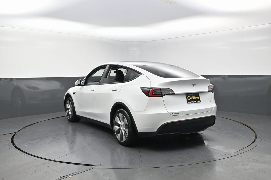 Used 2021 Tesla Model Y Long Range image 44