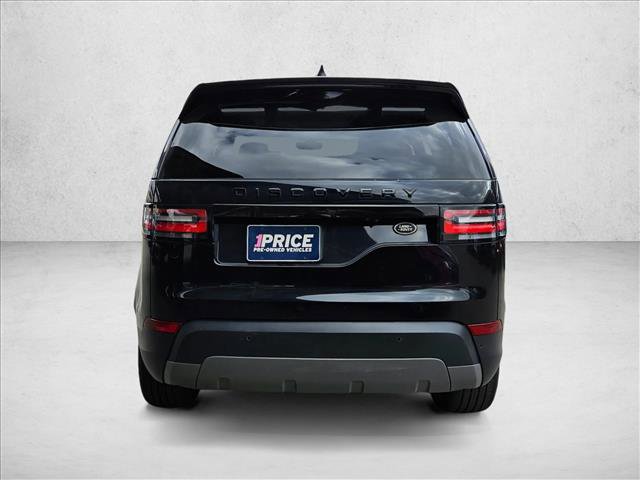 Used 2017 Land Rover Discovery First Edition image 6