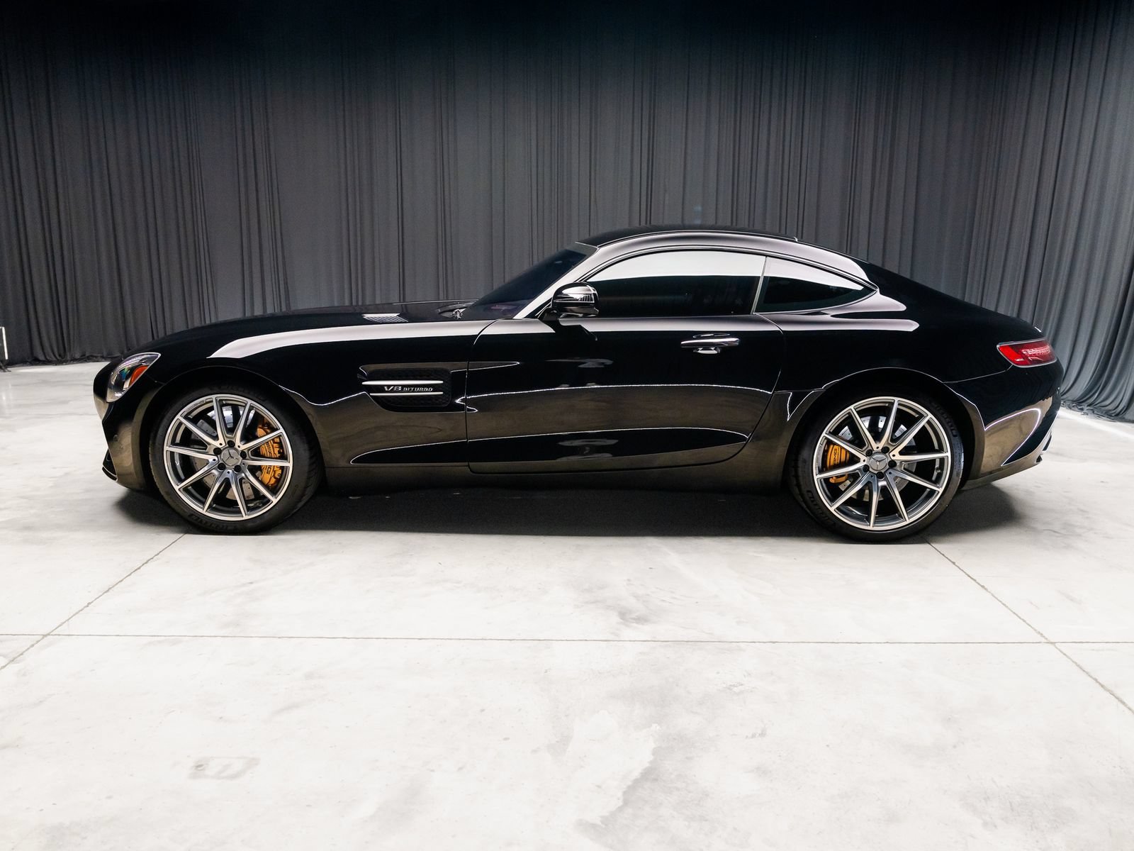 Used 2016 Mercedes-Benz AMG GT S image 12