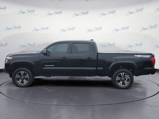 Used 2019 Toyota Tacoma TRD Sport image 2