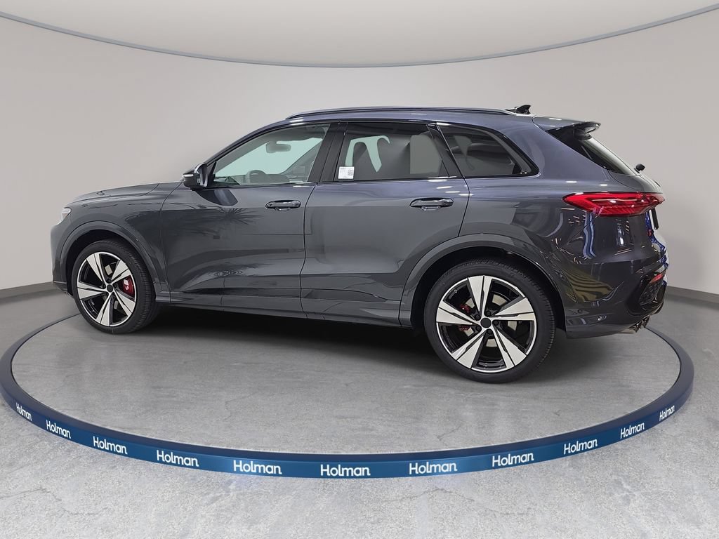 New 2026 Audi SQ5 Premium Plus AWD/4WD image 8