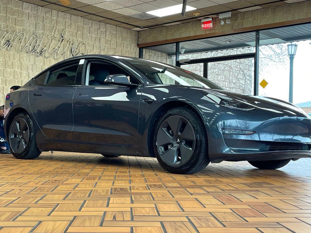 Used 2022 Tesla Model 3 Long Range image 8