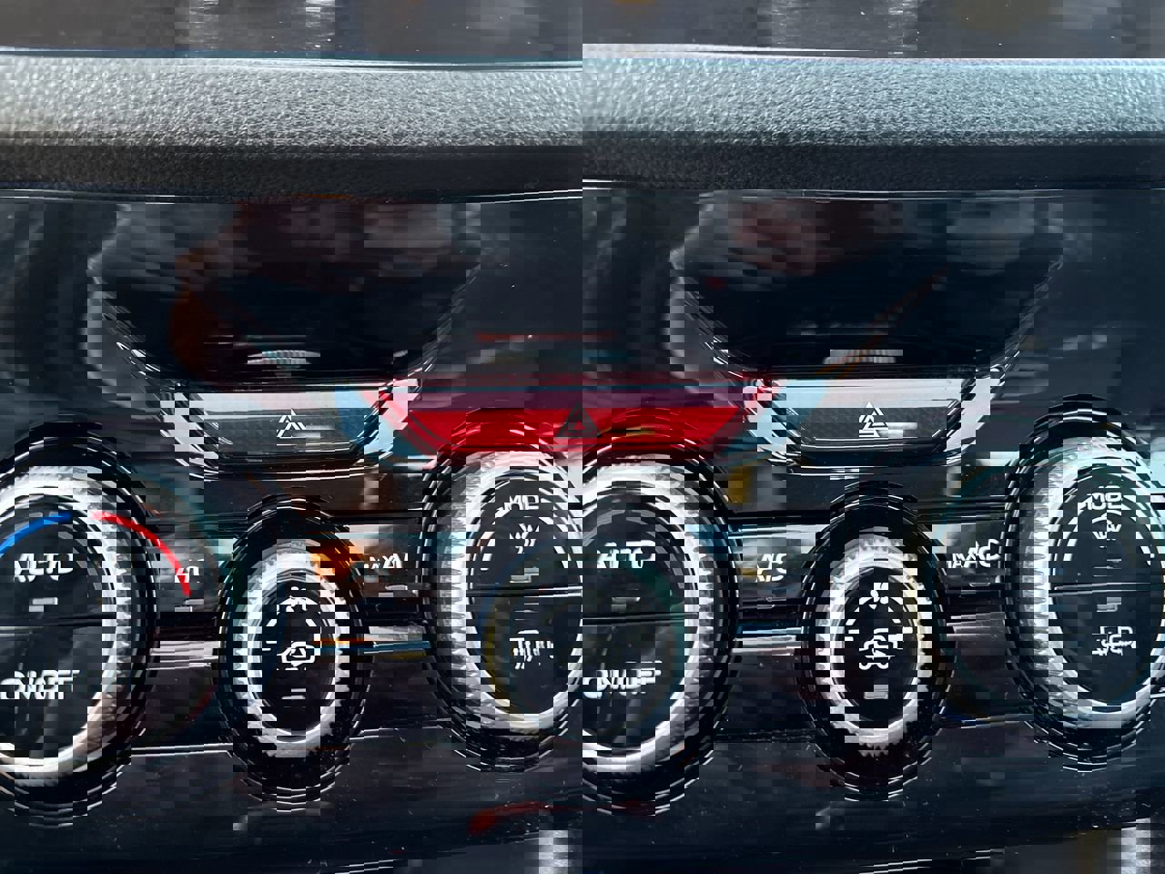 Used 2023 Subaru Forester Sport image 19