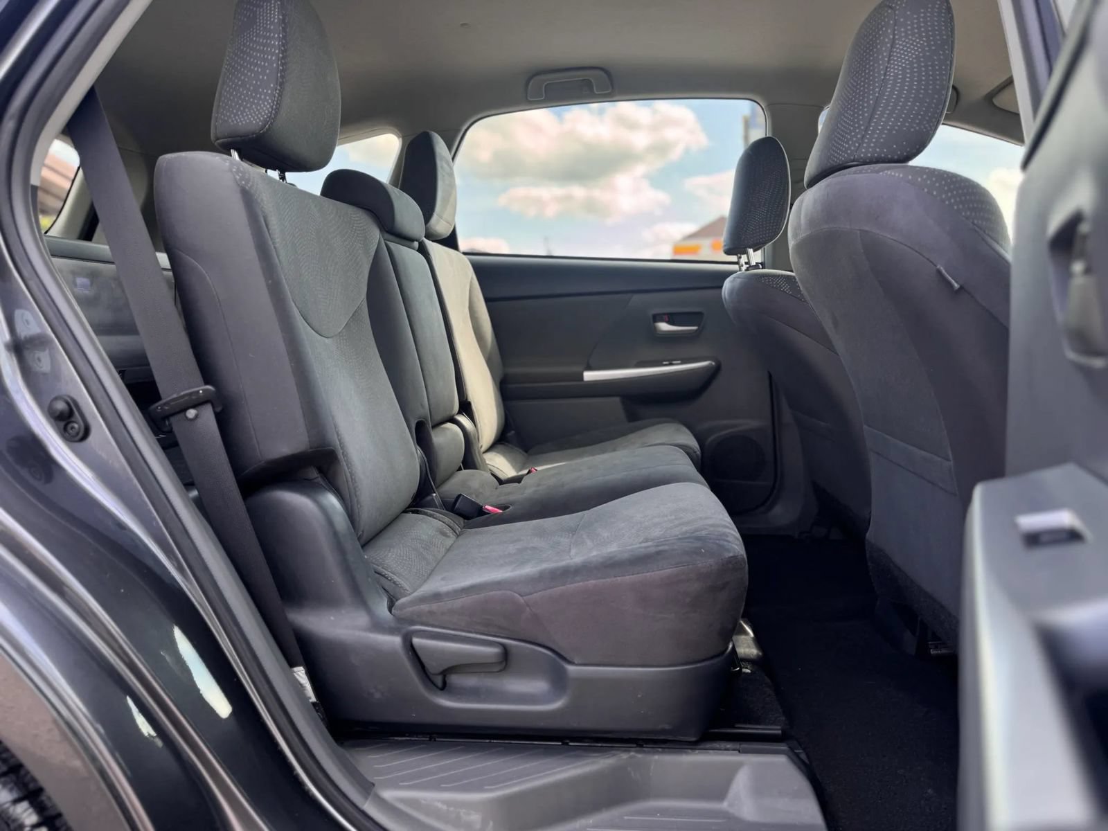 Used 2013 Toyota Prius V Three FWD image 24