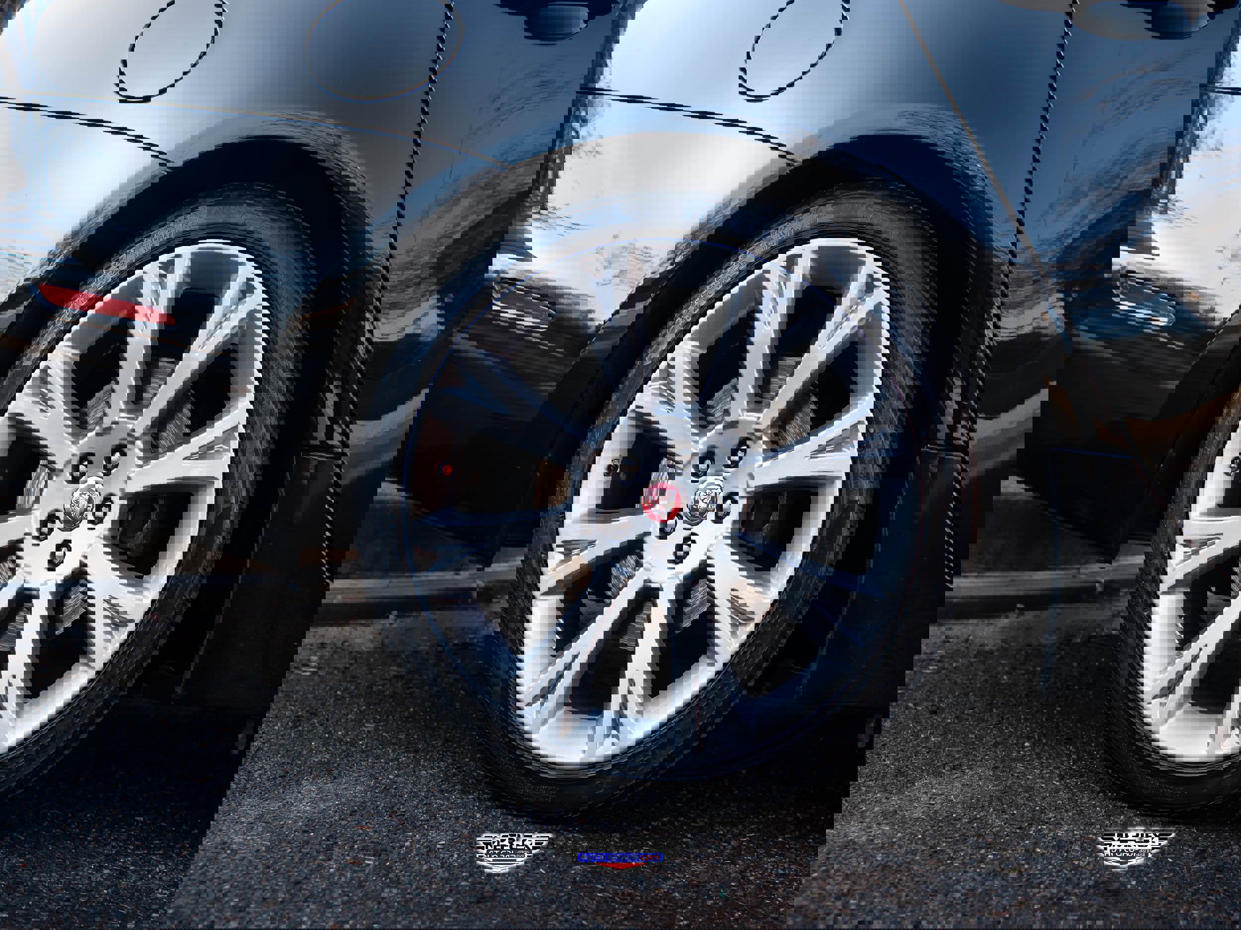 Used 2018 Jaguar XJ L Portfolio image 11