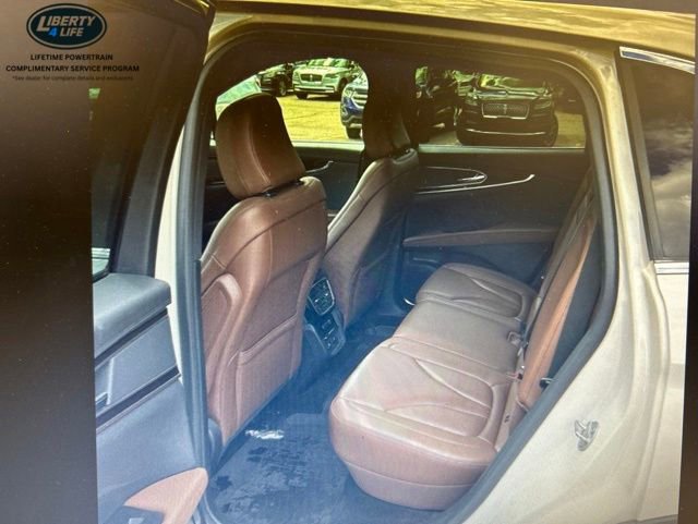 Used 2022 Lincoln Nautilus Reserve AWD/4WD image 7