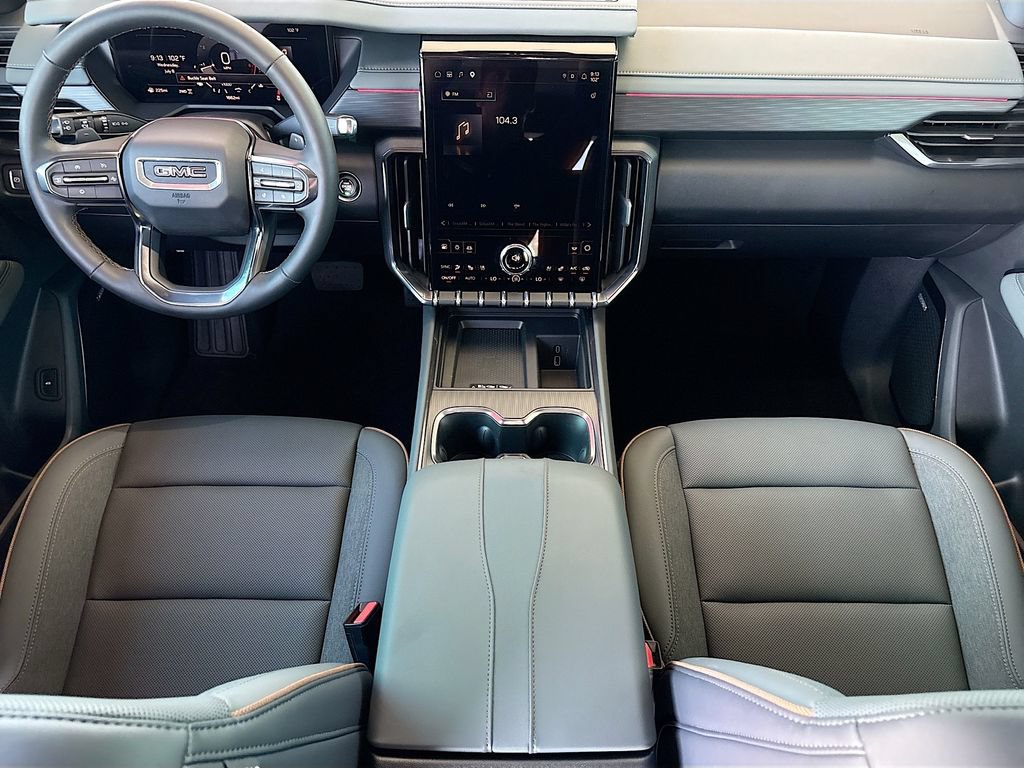 Used 2026 GMC Acadia AT4 w/ Luxury Package AWD/4WD image 13
