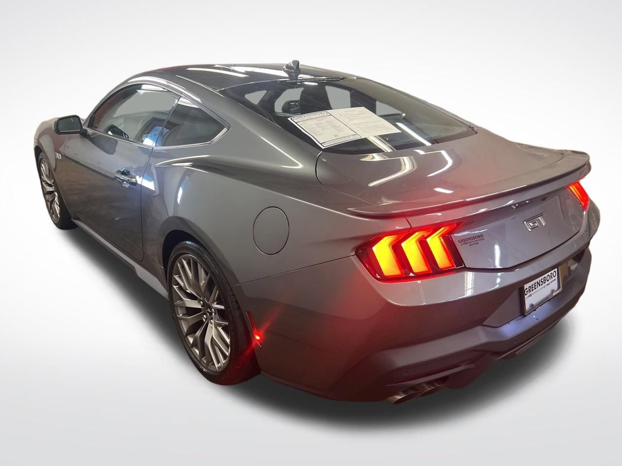 Used 2025 Ford Mustang GT Premium RWD image 2