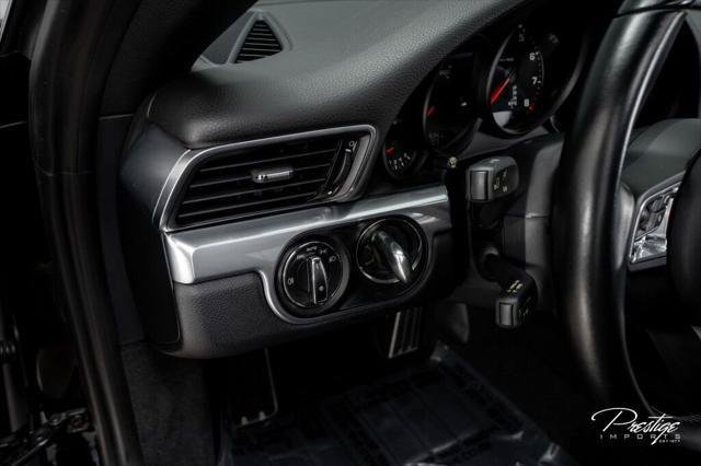 Used 2019 Porsche 911 Carrera RWD image 27