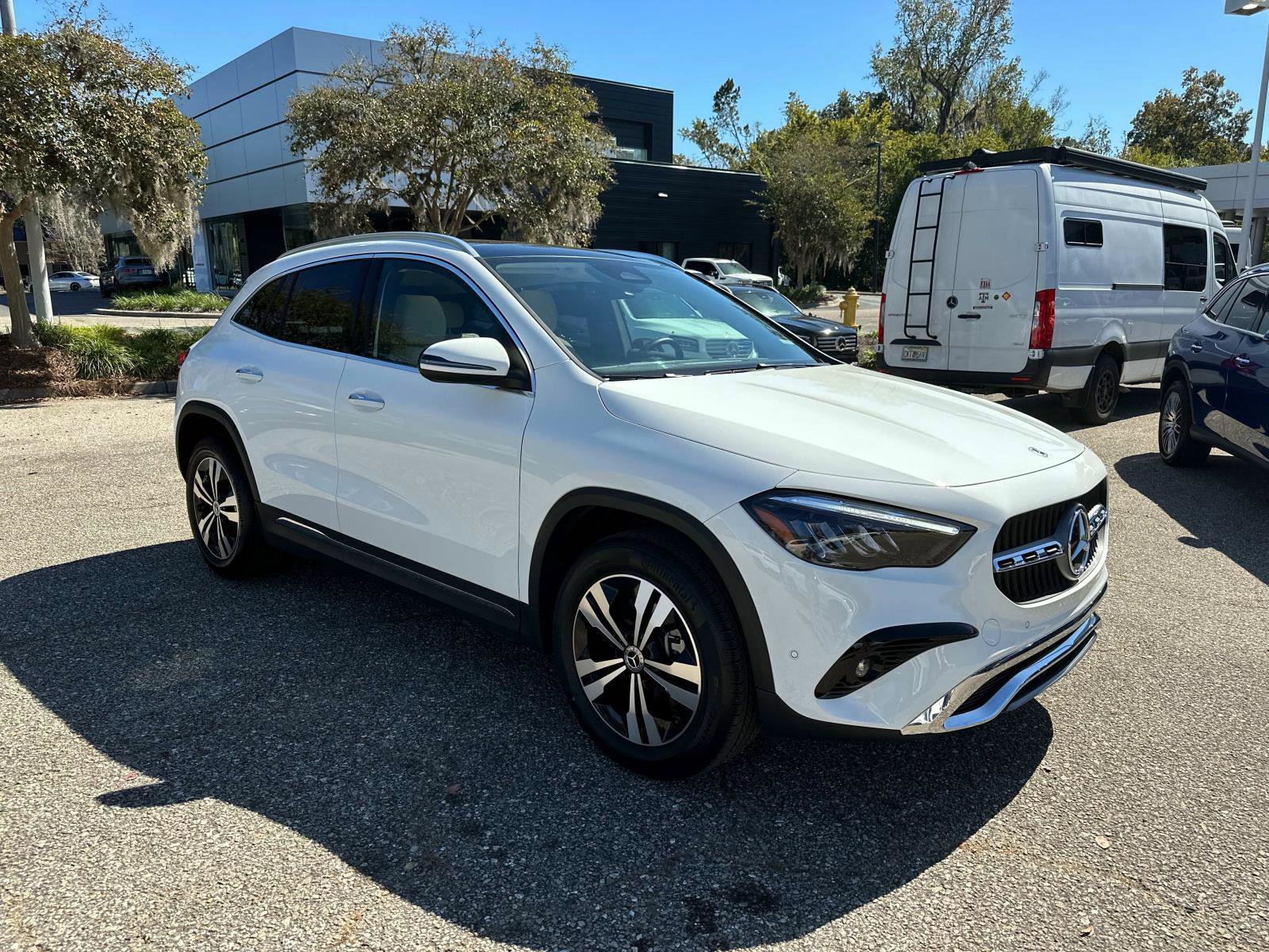 Certified 2025 Mercedes-Benz GLA 250 image 7