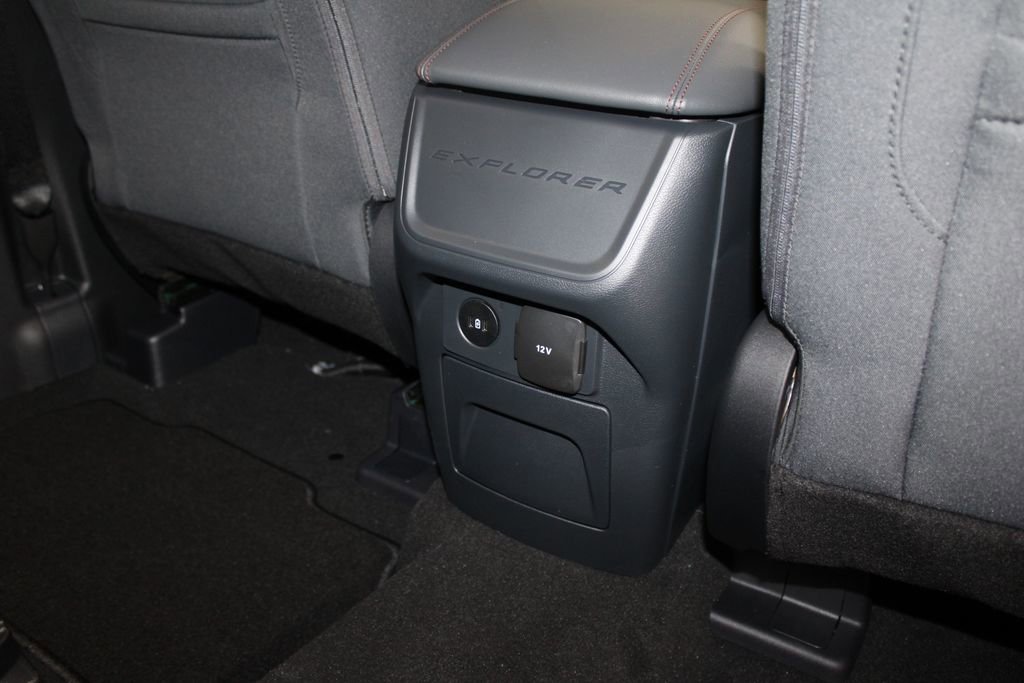 New 2026 Ford Explorer Active image 33