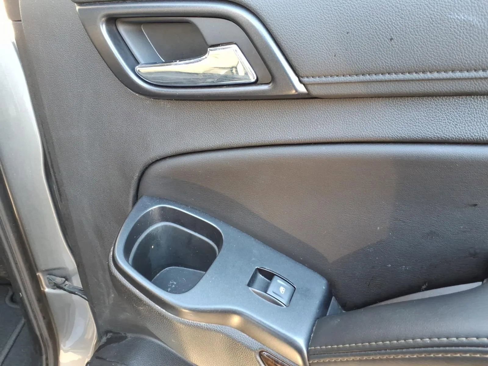 Used 2019 Chevrolet Tahoe LS w/ All-Season Package image 14