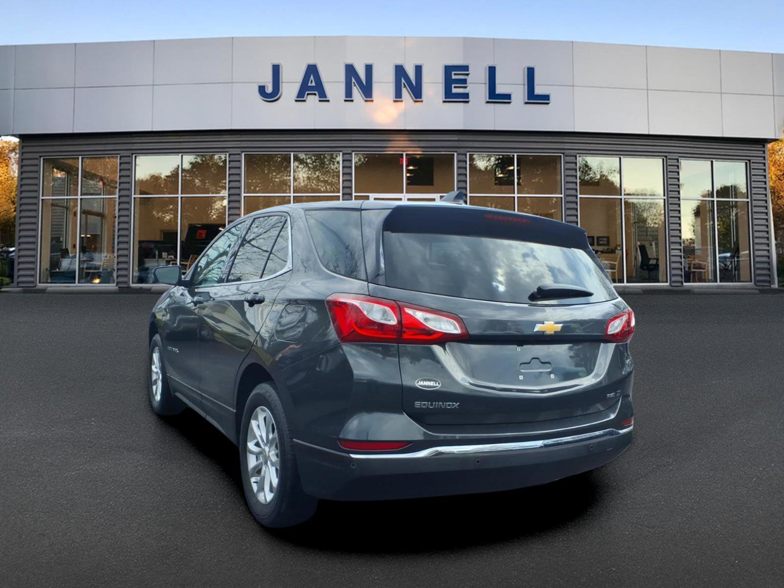 Used 2020 Chevrolet Equinox LT w/ LPO, Floor Liner Package image 7